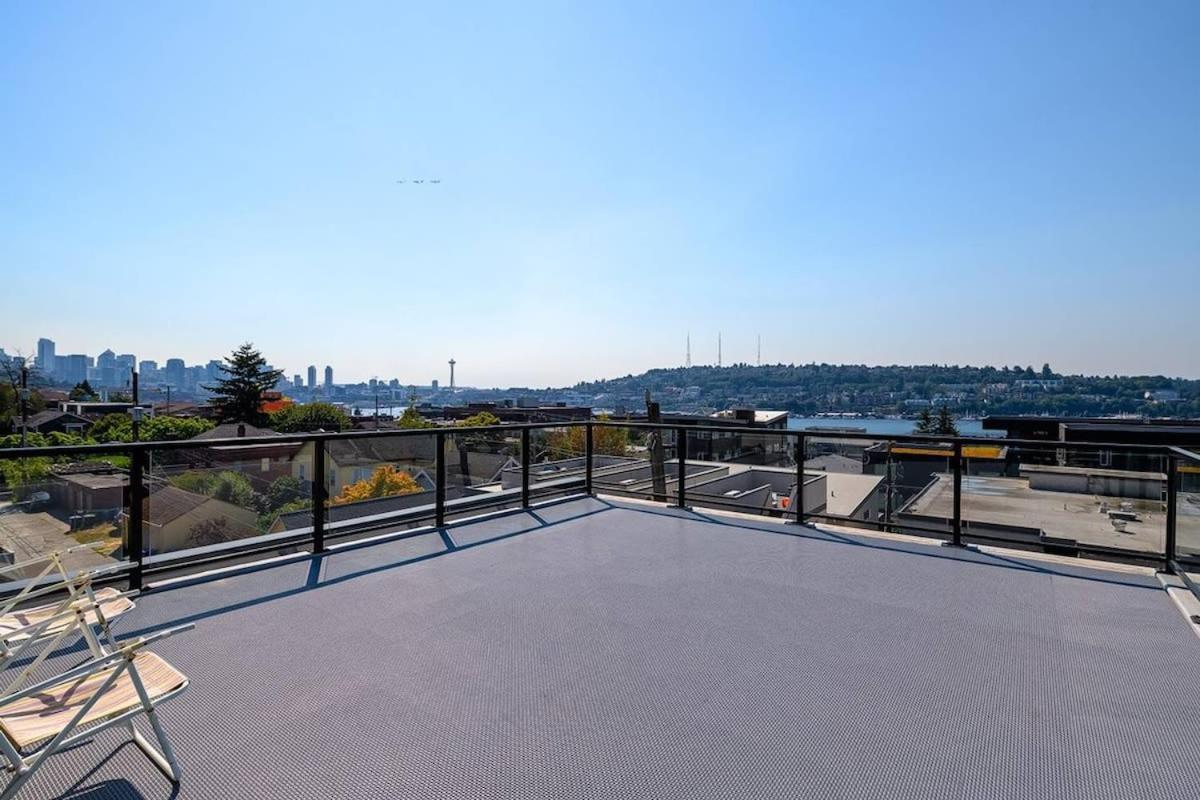 A-Seattle Urban Village- Orcas- Roof Top View Deck Buitenkant foto